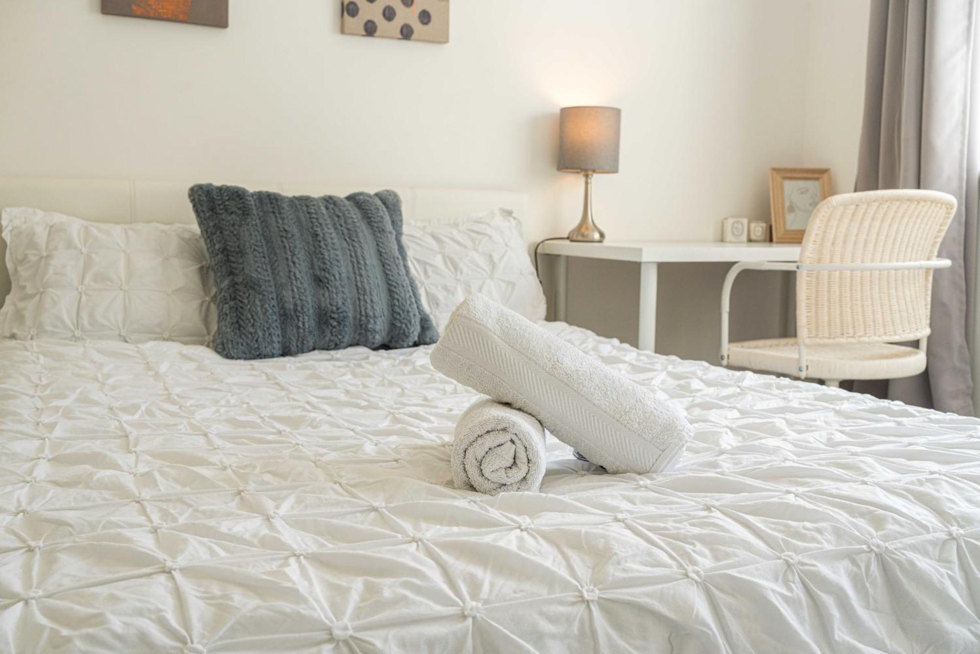 Charming Newly Refurb 2-Bed 2-Bath Whole Apartment Near Hyde Park & Kensington, Prime Paddington Location Zone 1 London Ngoại thất bức ảnh