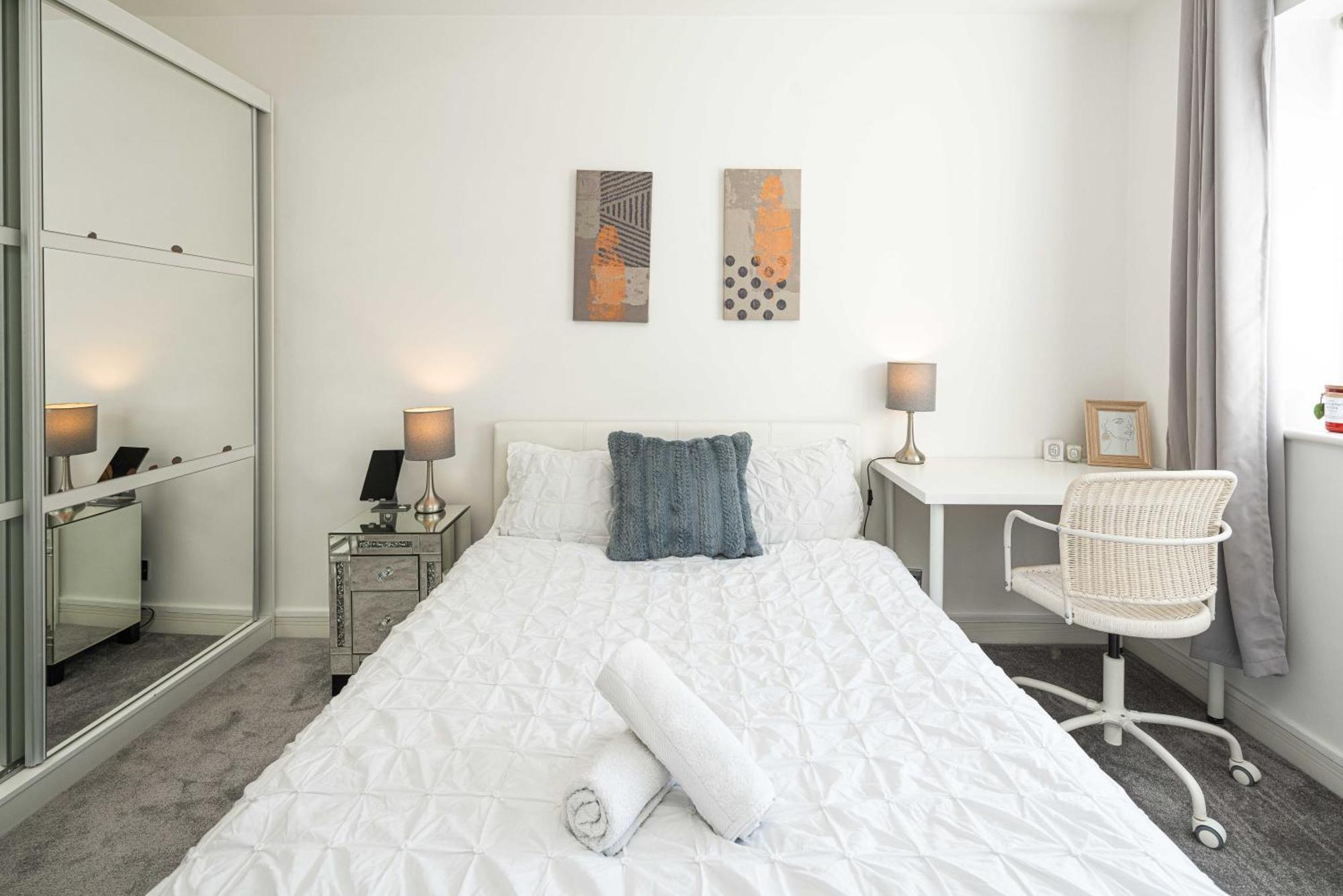 Charming Newly Refurb 2-Bed 2-Bath Whole Apartment Near Hyde Park & Kensington, Prime Paddington Location Zone 1 London Ngoại thất bức ảnh