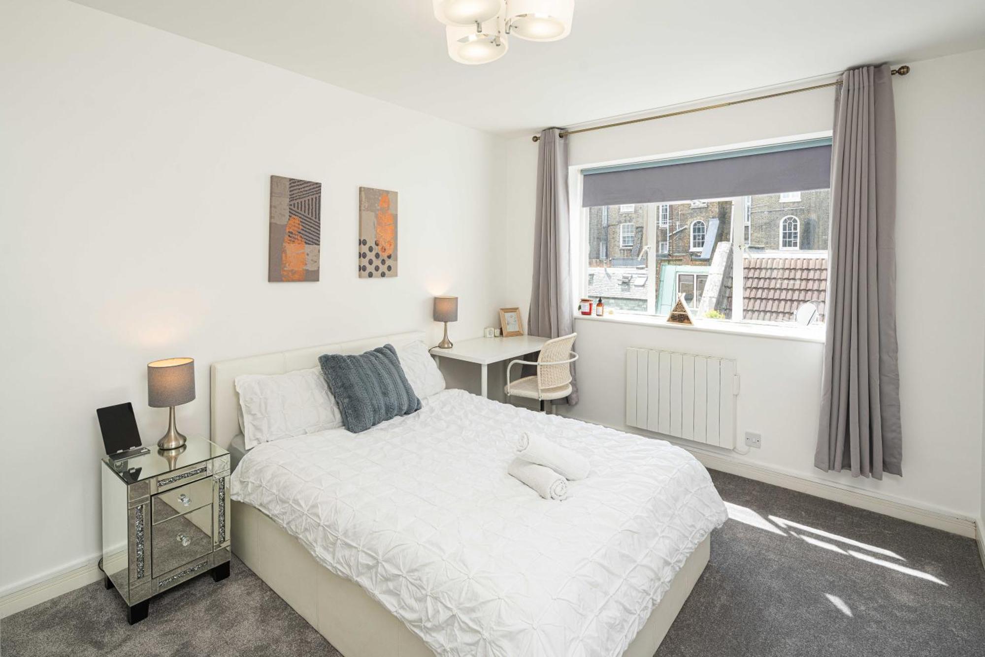Charming Newly Refurb 2-Bed 2-Bath Whole Apartment Near Hyde Park & Kensington, Prime Paddington Location Zone 1 London Ngoại thất bức ảnh